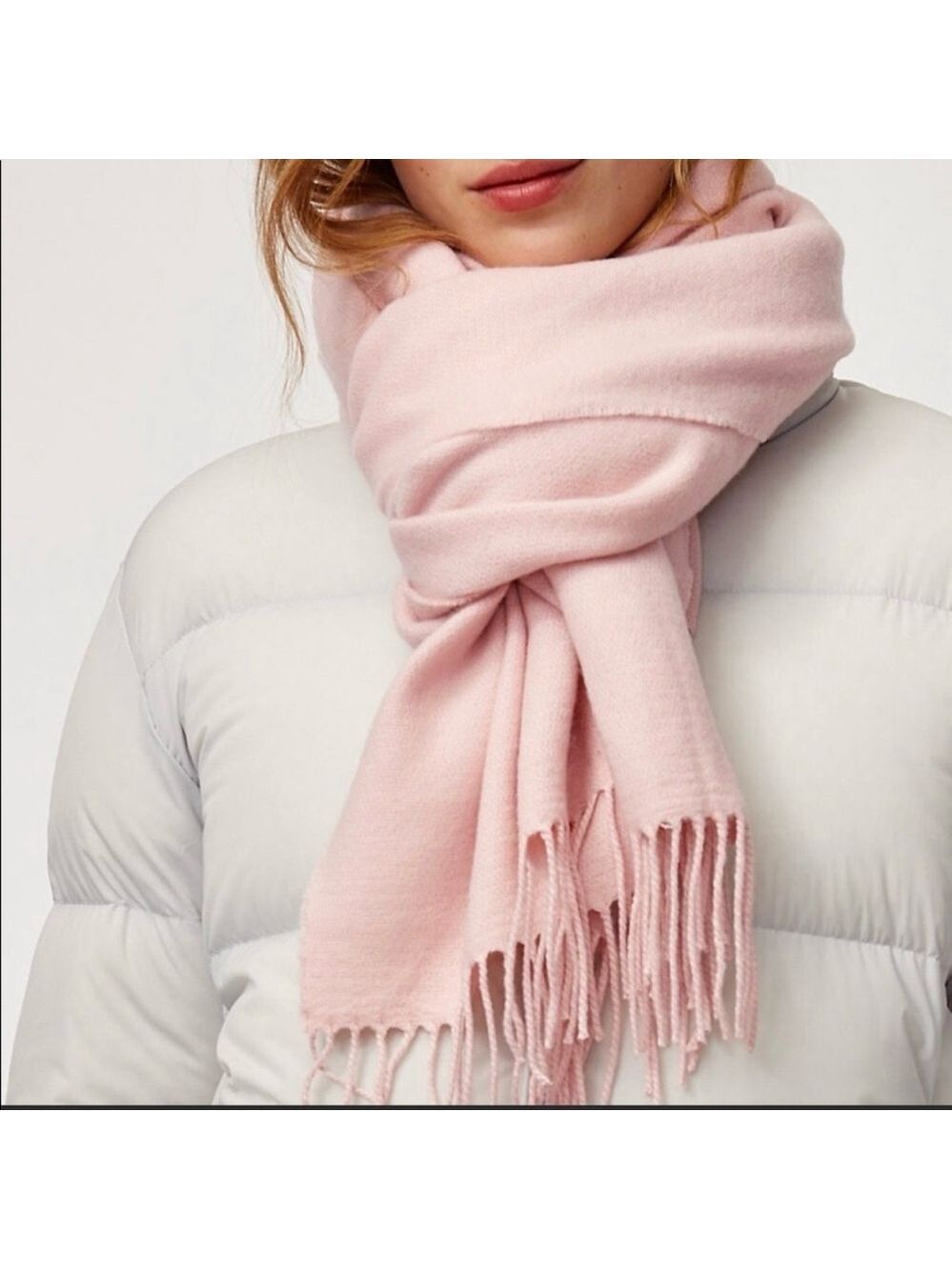 Aritzia Main Character Lauren Soft Pink Scarf - Picture 2 of 9